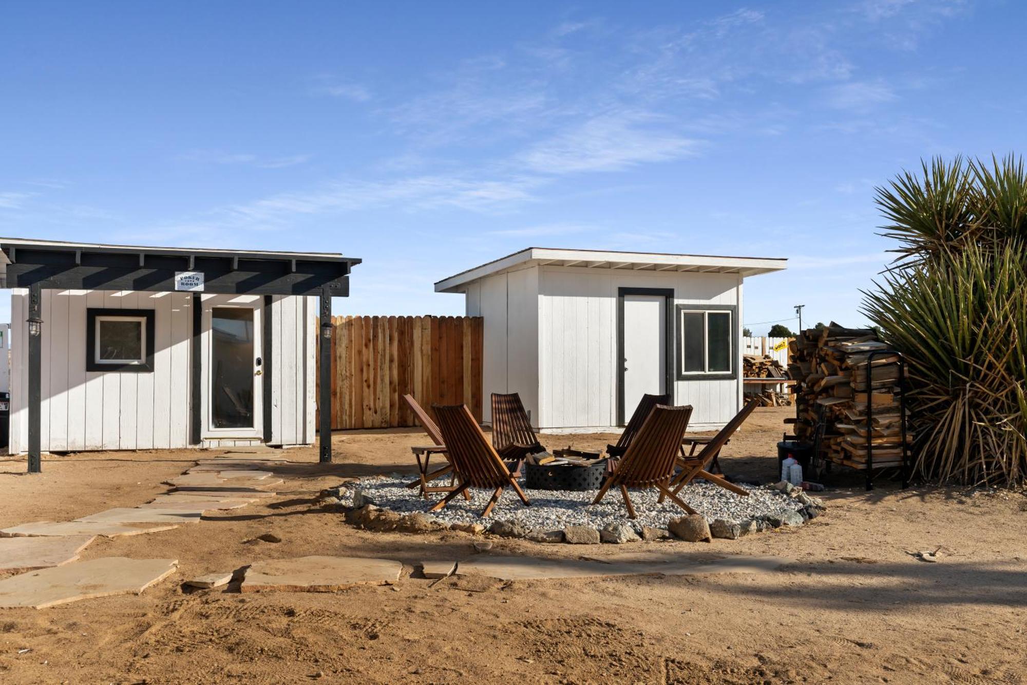 Private Jt Cabin - Ev L2 Station, Hammocks, Fire Pit, Bbq, Bocce Ball, Cornhole Yucca Valley Exteriér fotografie